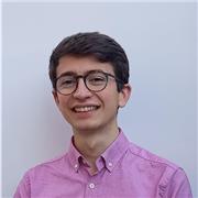 Profesor de Piano y Lenguaje Musical. Amante de la enseñanza; me encanta tratar con niños y adolescentes